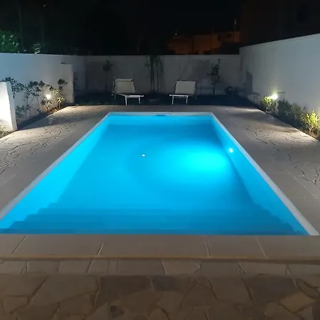 別荘 La Particchia *